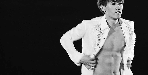tumblr_mfatzyiK9A1raycmbo1_500.gif